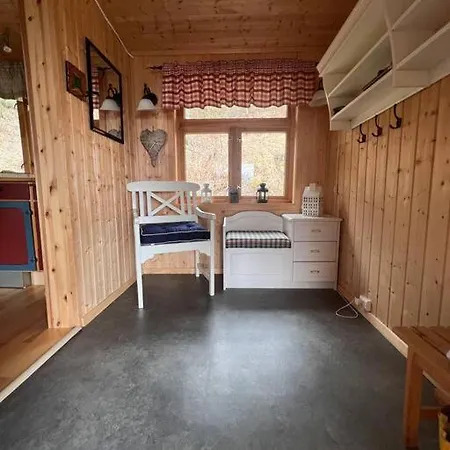 Cozy And Spacious 別荘