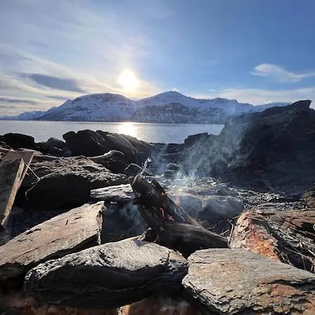 Cozy And Spacious 別荘 Svensby