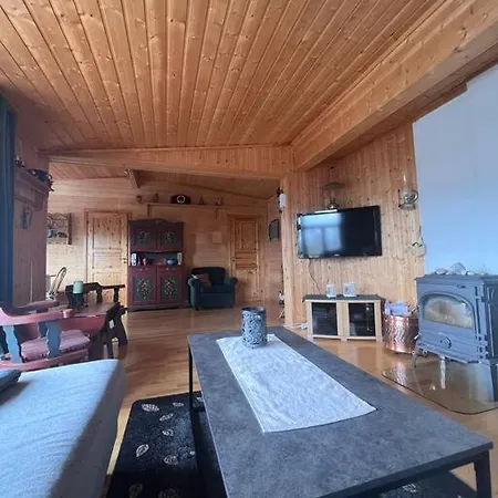 Cozy And Spacious